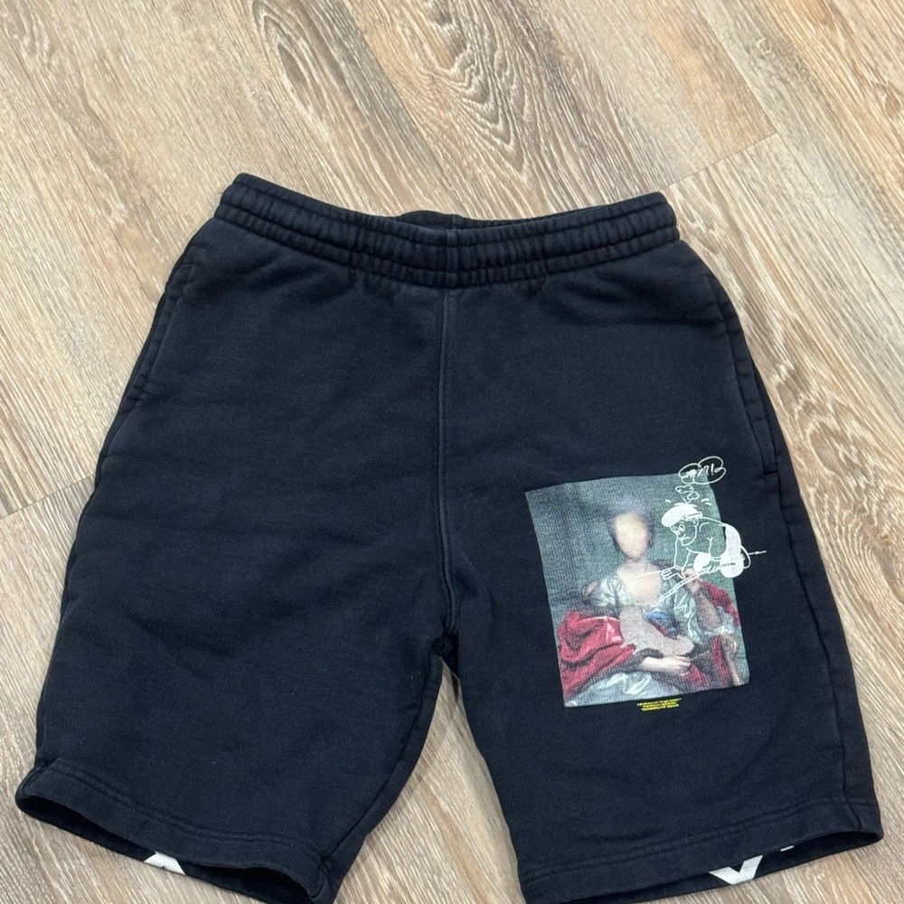 Off White Sweatshort